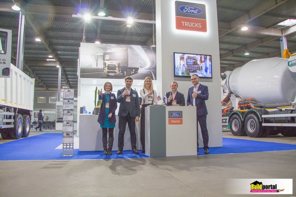 Фотоогляд з місця подій: виставка важкої техніки Heavy Duty Фотоогляд з місця подій: виставка важкої техніки Heavy Duty