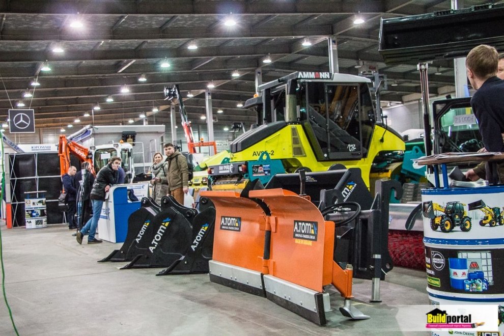 Фотоогляд з місця подій: виставка важкої техніки Heavy Duty Фотоогляд з місця подій: виставка важкої техніки Heavy Duty
